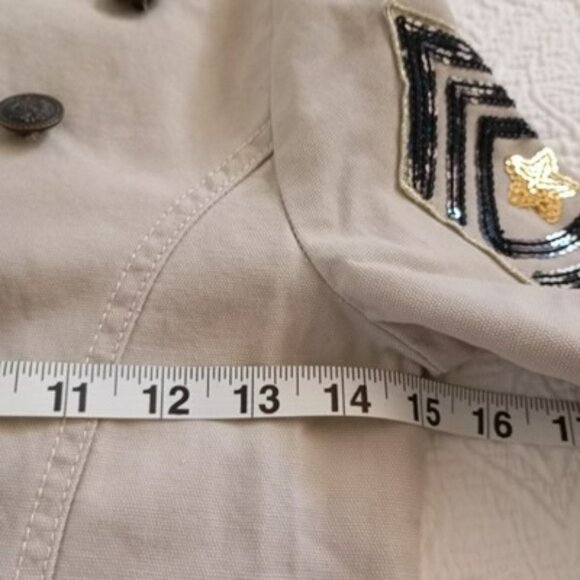 NEW Guess Military-Style Beige Jacket Kids Embellished Collar & Button Accents M - Picture 10 of 13
